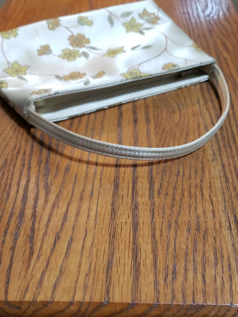Vintage 2003 Avon Gold Satin Floral Mini Bag • Y2K Evening Purse